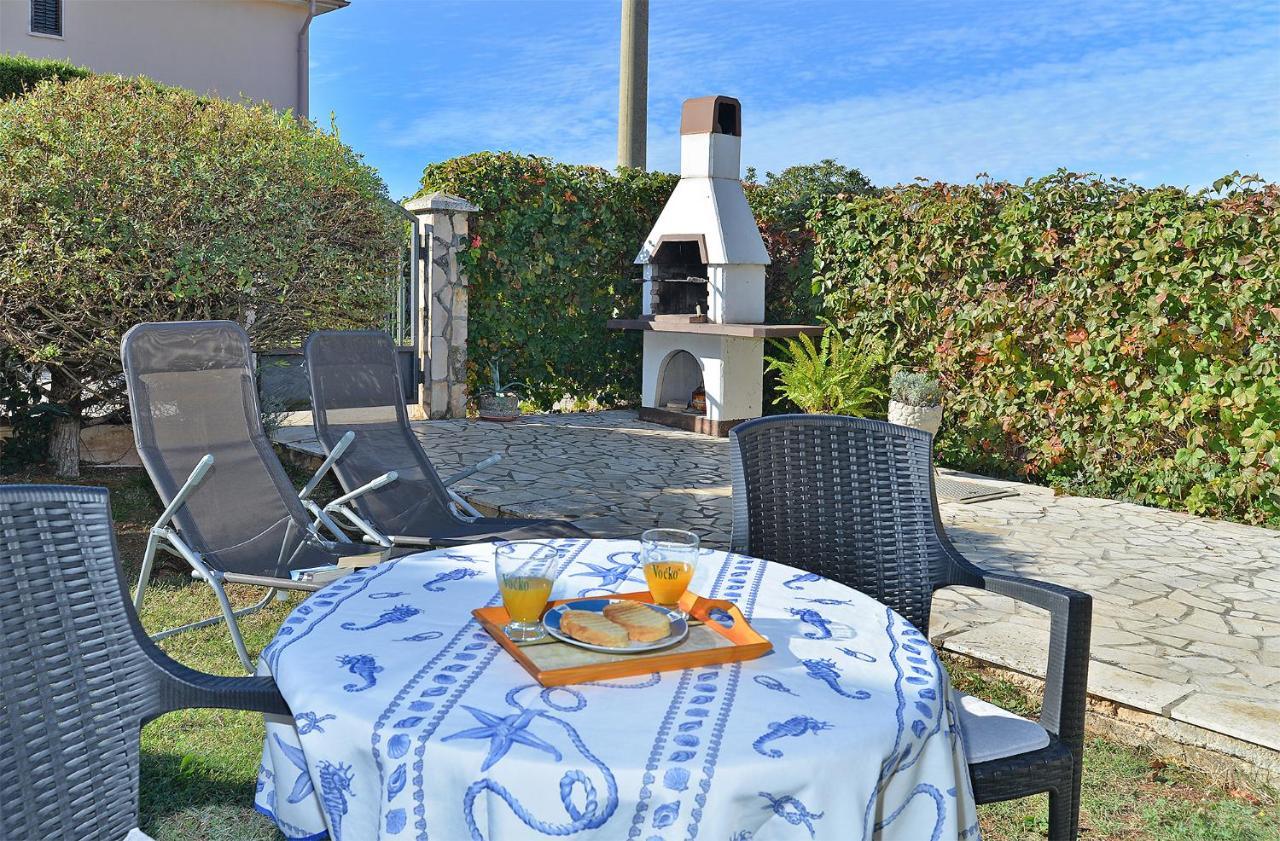 פרוי Apartment Jadranko 1761 מראה חיצוני תמונה