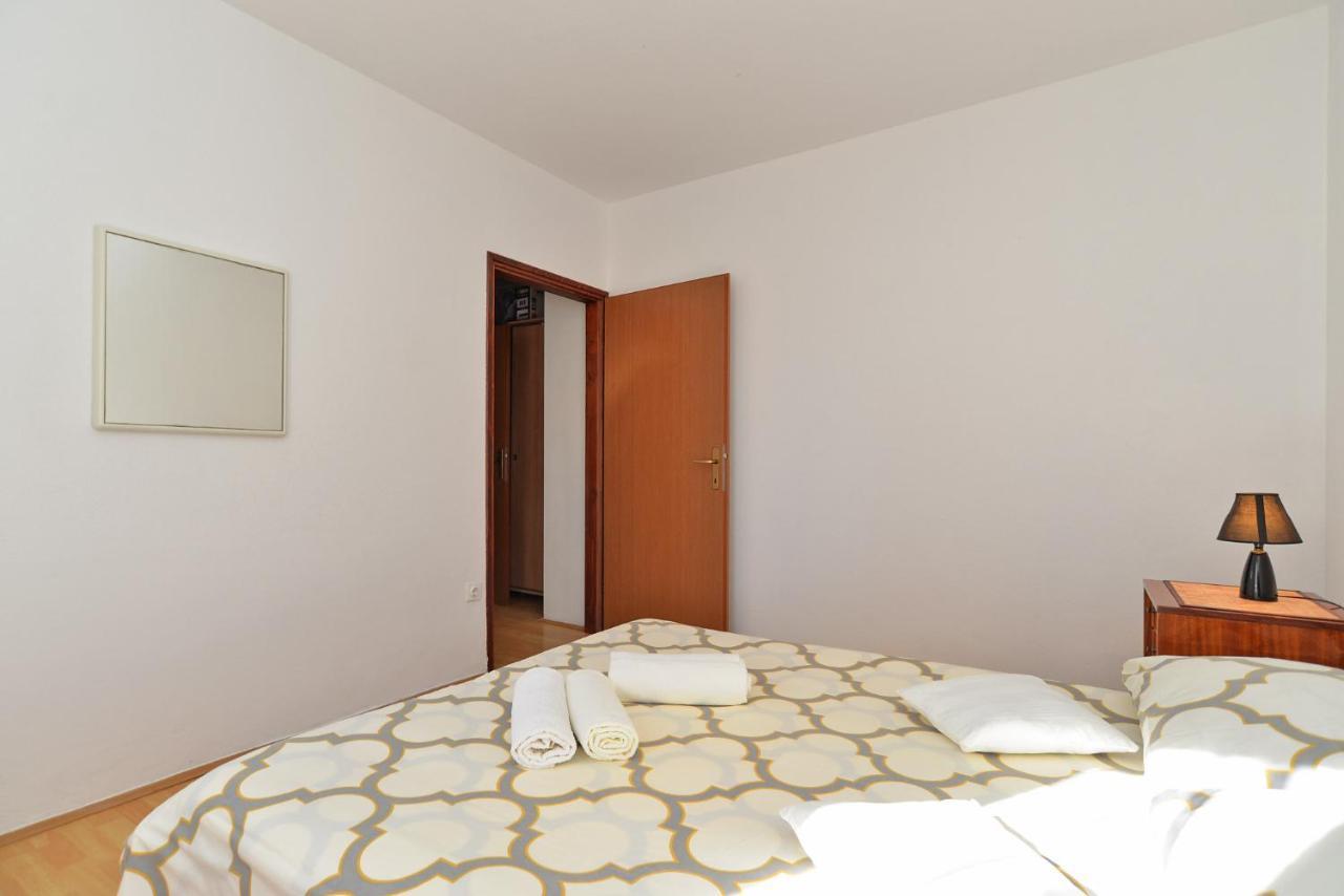 פרוי Apartment Jadranko 1761 מראה חיצוני תמונה